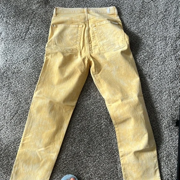 7 for all mankind yellow denim - Picture 6 of 6